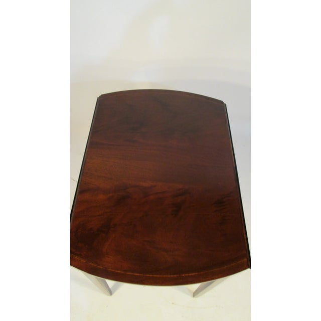 1940s Beacon Hill Mahogany Oval Pembroke Table For Sale - Image 5 of 9
