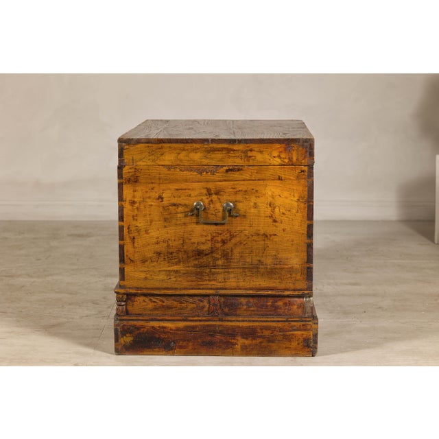 19th Century Large Late Qing Dynasty Elm Blanket Chest with Brass Hardware and Warm Patina For Sale - Image 12 of 12