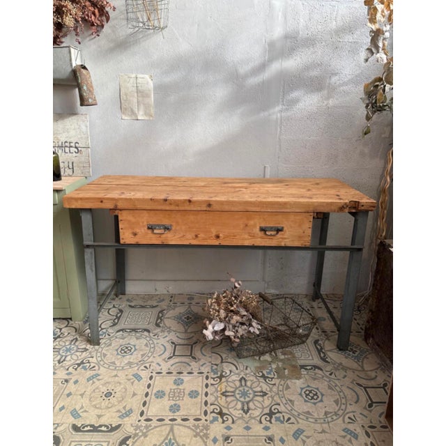Workbench in Fir and Metal, 1940s For Sale - Image 9 of 9