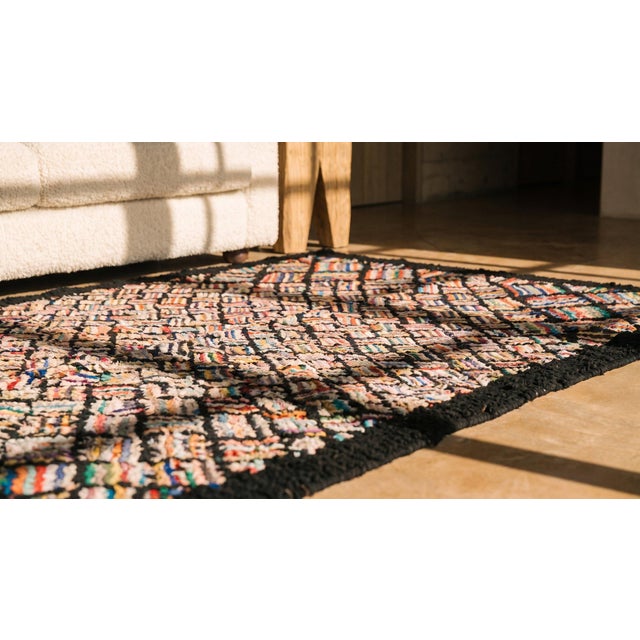 Textile 1930s Multicolor Diamond Folk Art Antique American Hooked Rug 6'4" X 10'0" Wool Carpet For Sale - Image 7 of 9