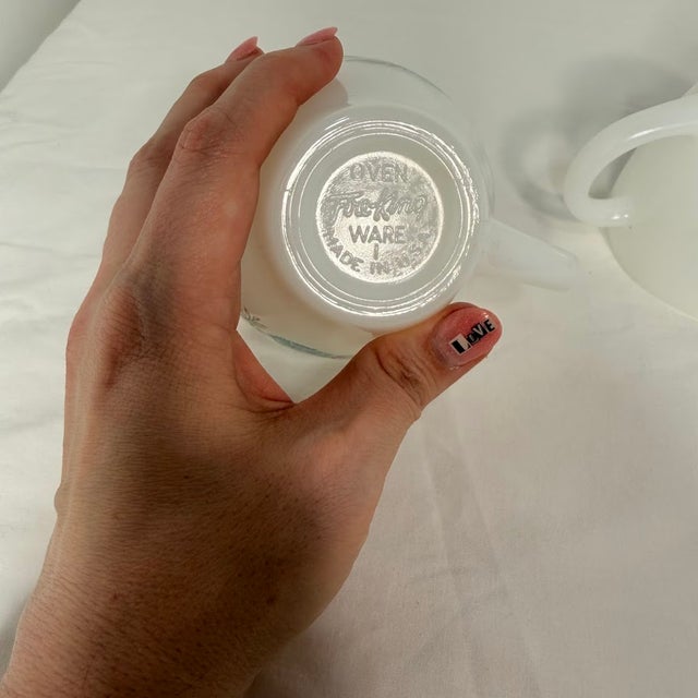 Glass Vintage Mid-Century Fire King Milk Glass Teacups Blue Cornflower Anniversary Pattern - Set of 2 For Sale - Image 7 of 11