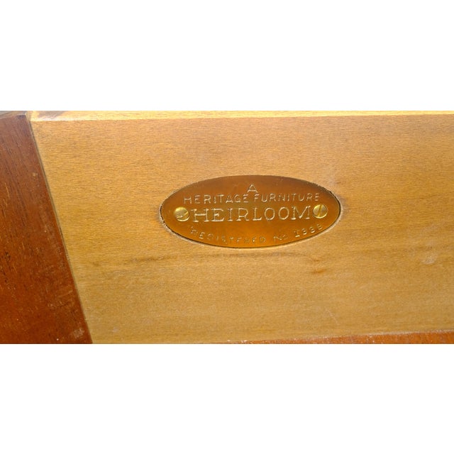 Federal Mahogany Brass Gallery Tapered Legs Serpentine Inlayed Sideboard MINT For Sale - Image 9 of 17