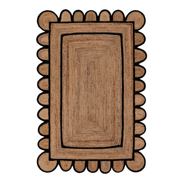 4'x6' Black Trim Jute Scallop Braided Handmade Rug For Sale