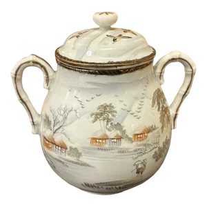 Antique Japanese Kutani Lidded Porcelain Sugar Bowl, Meiji Period 1868-1912