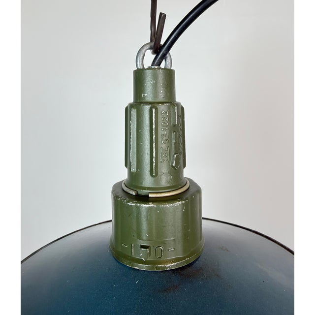 Mid-Century Modern Industrial Blue Enamel Military Pendant Lamp with Cast Aluminium Top, 1960s For Sale - Image 3 of 18