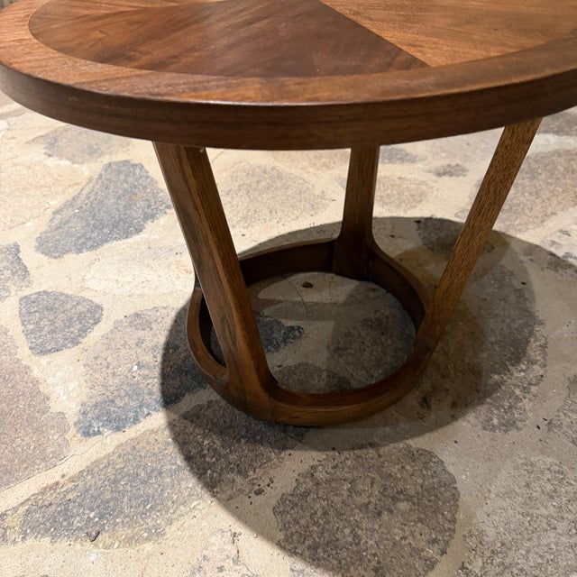 Altavista Lane Lane Rhythm Walnut Round Drum Side Table Mid Century Modern For Sale - Image 4 of 10