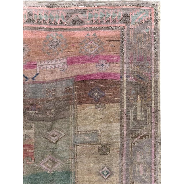 Tribal Galerie Shabab Collection Mid-20th Century Turkish Anatolian Tribal Carpet For Sale - Image 3 of 10