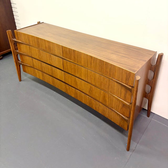 Rare Mid Century Modern Exoskeleton Dresser by William Hinn, Attributed For Sale - Image 11 of 11