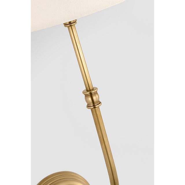 Visual Comfort Suzanne Kasler for Visual Comfort Signature Wyatt 20" Sconce in Hand-Rubbed Antique Brass with Linen Shade For Sale - Image 4 of 7