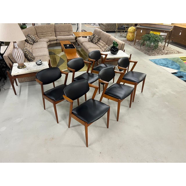 Set of 6 Kai Kristiansen Model 42 Solid Teak "Z" Armchairs 1960s Vintage For Sale - Image 11 of 16