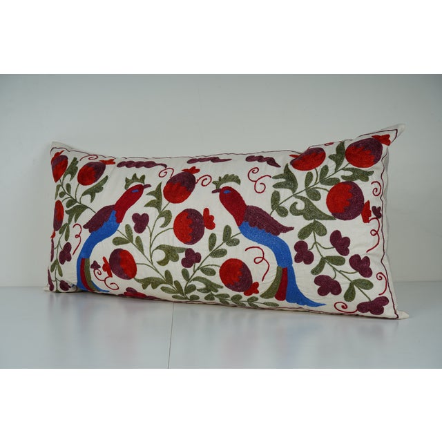 Uzbek Suzani Pillow Cover Elevate your home decor with our Turkish Suzani Pillow Cover, featuring exquisite vintage Uzbek...
