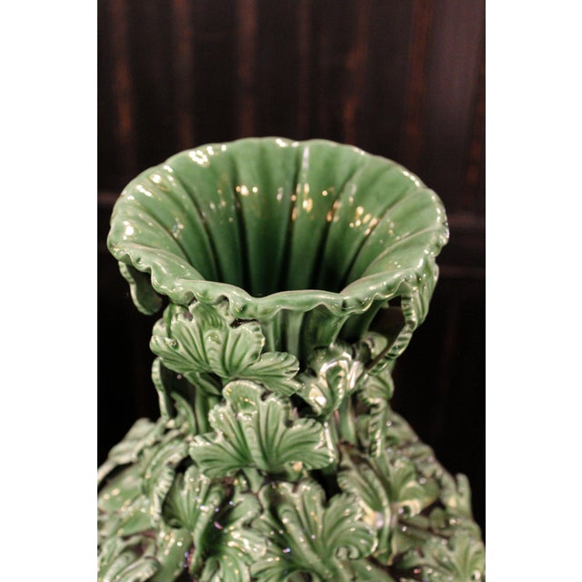 Green Vase with Leaf Decoration from Manises, 1950s For Sale - Image 4 of 8