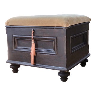 1910s Traditional Black Trunk Ottoman With Mohair Upholstered Cushioned Top and Turned Feet For Sale