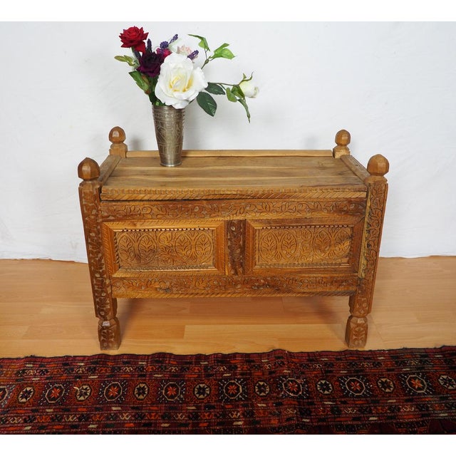 Vintage Afghan Chest in Wood, 1930s For Sale - Image 3 of 17