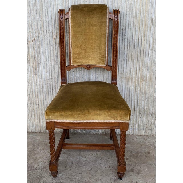 Early 20th Century Set of 4 Carved Dining Room Chairs in Louis XIII Style with Velvet Seat and Back For Sale - Image 17 of 18