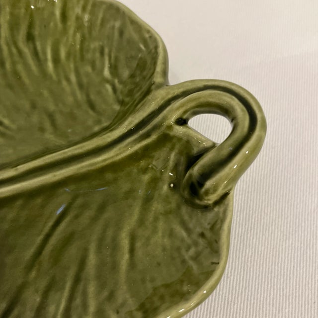 Traditional Late 20th Century Banana Leaf Tray/Platter by Newworth Olfaire Majolica, Made in Portugal For Sale - Image 3 of 6