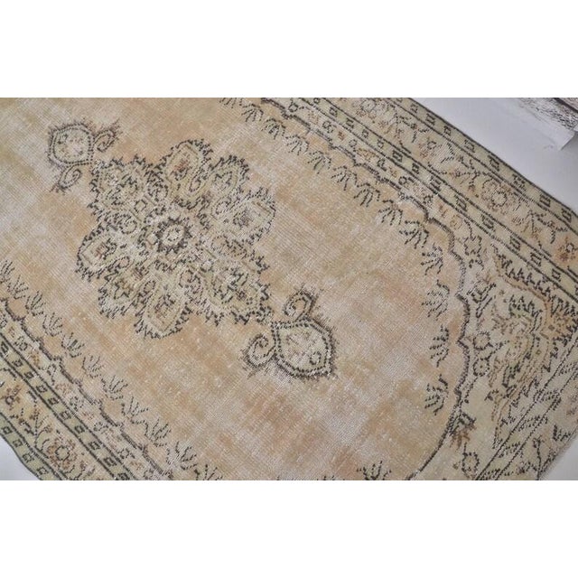 Vintage Handwoven Oushak With Floral Medallion For Sale - Image 10 of 10