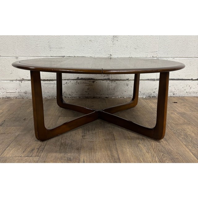 Mid 20th Century Vintage Mid Century Modern MCM Round Coffee Table For Sale - Image 5 of 16