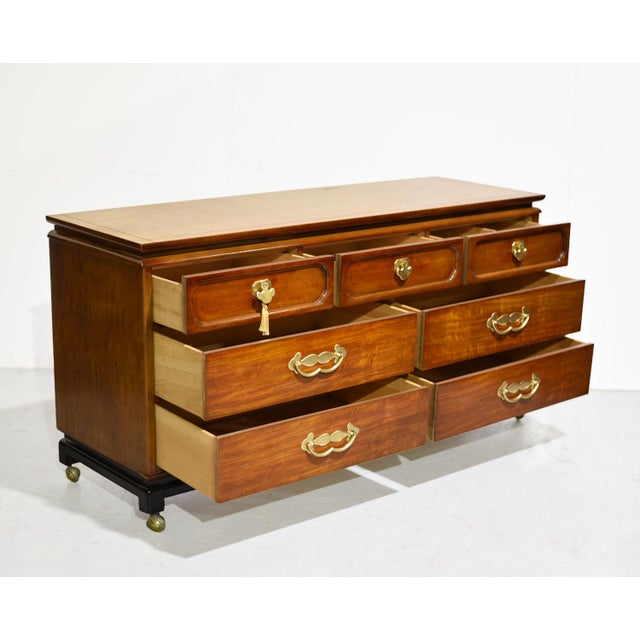 Wood Mid Century Chinoiserie 7 Drawer Dresser by Bassett Furniture For Sale - Image 7 of 13