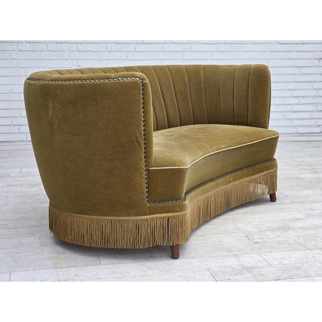 Danish 2-Seater Banana Sofa in Green Furniture Velour, 1970s For Sale - Image 3 of 18