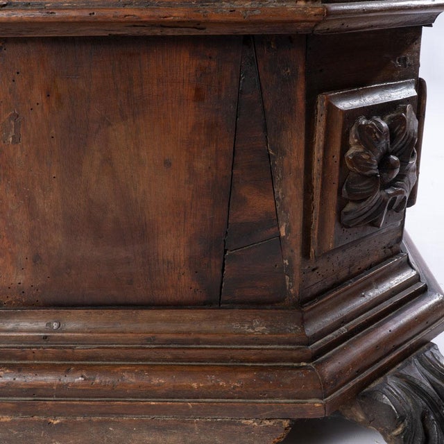 18th Century Italian Cupboard For Sale - Image 17 of 18
