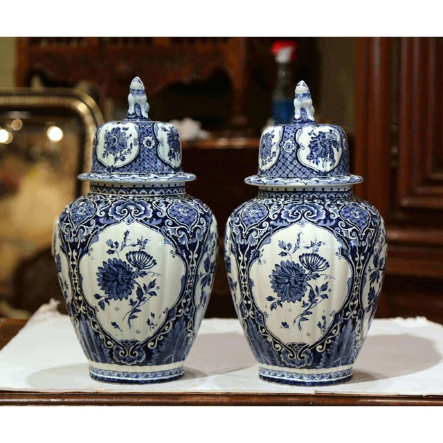 Pair of Mid-Century Dutch Delft Blue and White Faience Ginger Jars For Sale In Dallas - Image 6 of 10