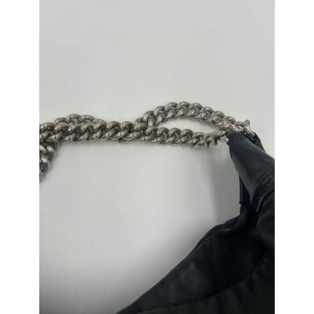 Chanel Rodeo Drive Black Lambskin Leather Hobo Bag 2008 For Sale - Image 11 of 12