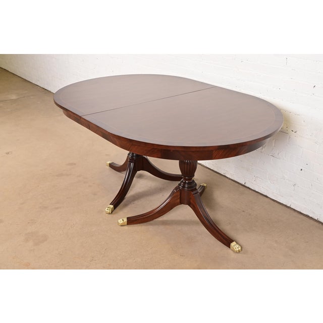 Brown Henkel Harris Georgian Banded Mahogany Double Pedestal Extension Dining Table, Newly Refinished For Sale - Image 8 of 15