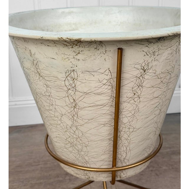 Plastic Mid-Century Atomic Cream & Gold Fiberglass Planter W/ Tripod Stand For Sale - Image 7 of 9