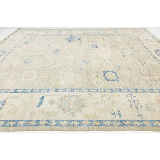Textile Serene Modern Oushak Style Hand-Knotted Wool Area Rug – Sky Blue & Champagne For Sale - Image 7 of 11