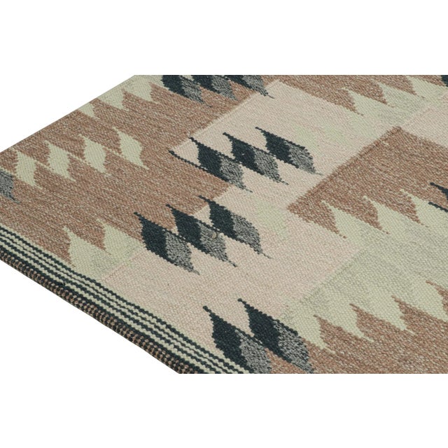 2010s 2010s Rug & Kilim’s Scandinavian Style Kilim in Beige-Brown & Green Geometric Pattern For Sale - Image 5 of 8