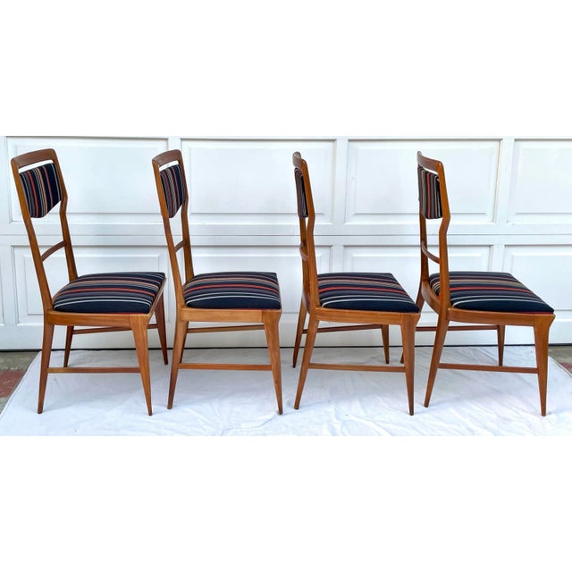 Italian Mid-Century Modern Chairs Attributed to Vittorio Dassi For Sale In Los Angeles - Image 6 of 13