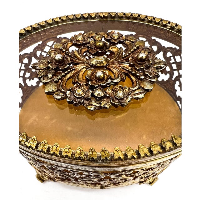 Vintage Gilt Ormolu Jewelry Casket With Beveled Glass Lid – French Regency / Hollywood Regency For Sale - Image 15 of 15