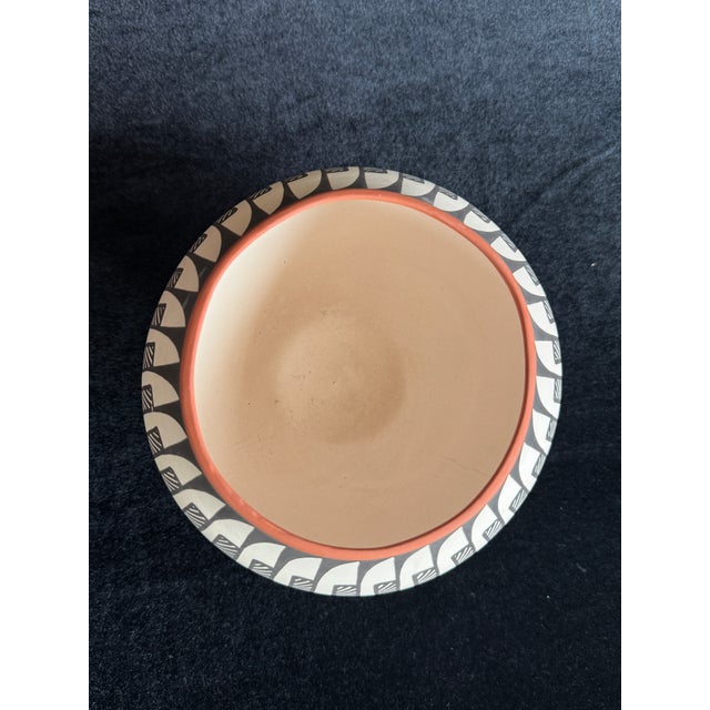 Ceramic Roberta Howeya Trujillo Acoma Pueblo Polychrome Olla For Sale - Image 7 of 8