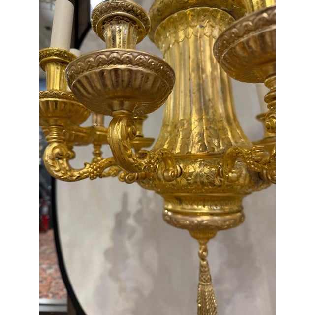 Circa 1900 Caldwell gilt bronze 12 lights chandelier with acanthus leaves design