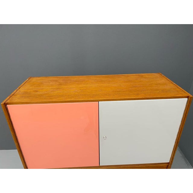 U-450 Oak Cabinet by Jiří Jiroutek for Interior Prague, Czechoslovakia, 1960s For Sale - Image 18 of 18
