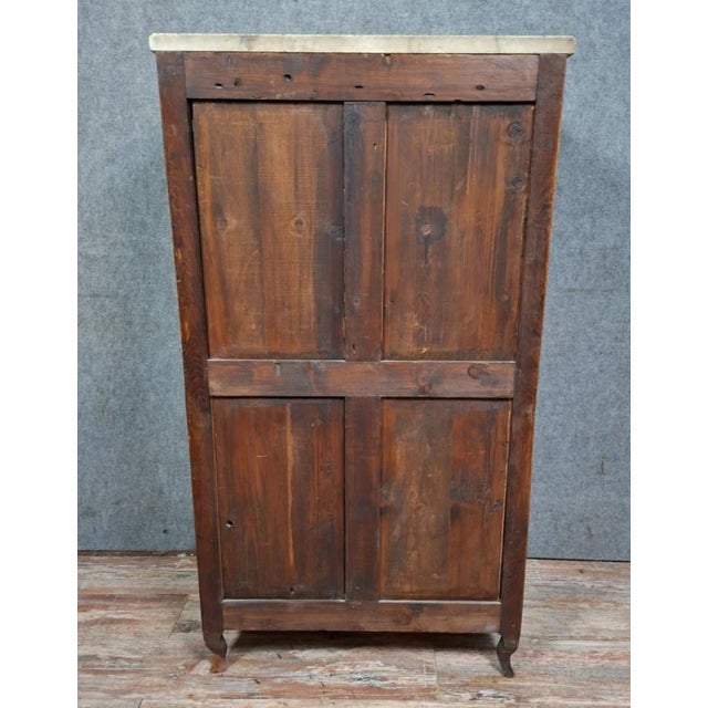 Louis XV Transition Style Marquetry Display Cabinet For Sale - Image 10 of 11