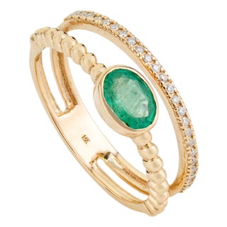 Modern 2.47Ct Emerald & Diamond Double Band Ring in 14k Yellow Gold Size 6 For Sale