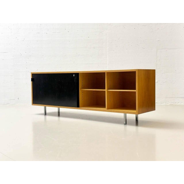 Walnut Sideboard from Knoll International, 1960s For Sale - Image 11 of 18