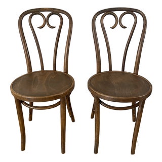 Antique Vintage Thonet Style Bentwood Sweetheart Bistro Chairs- A Pair For Sale