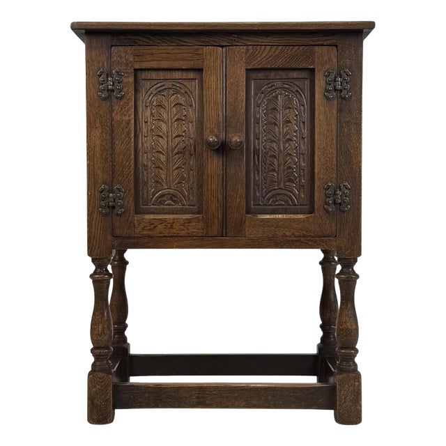 Small Antique English Oak Cabinet, 1900s For Sale