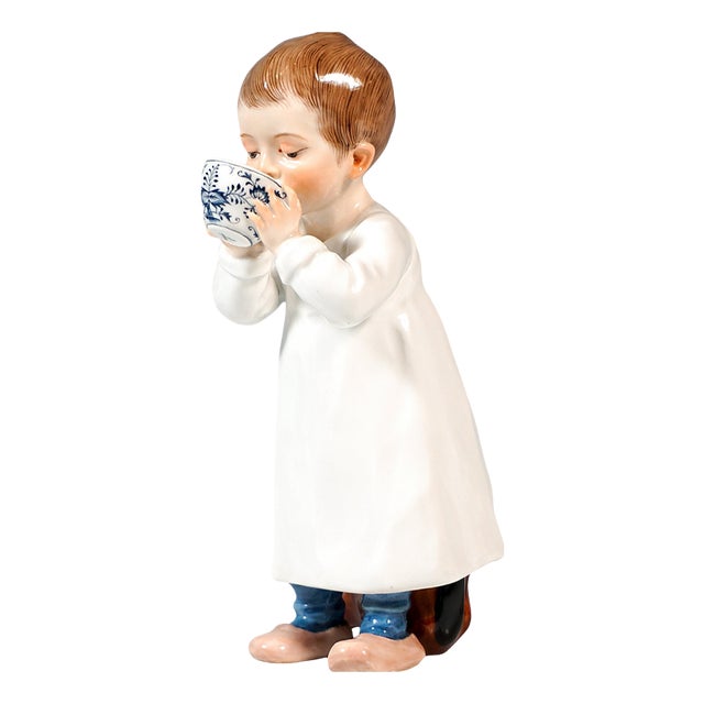 Art Nouveau Hentschelkind Drinking Boy Figurine from Meissen, 1905 For Sale