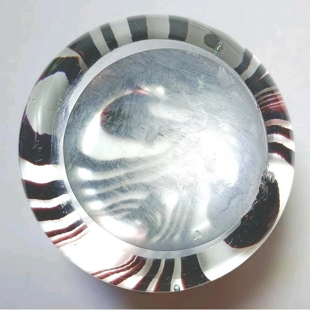 1990s MCM Murano Fazzoletto White Brown Swirl Art Glass Vase For Sale - Image 5 of 5