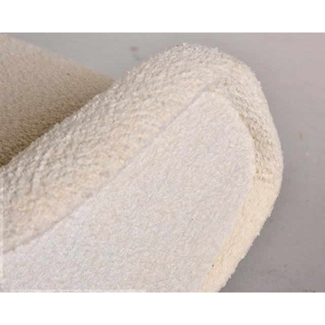 1950s Italian Mid Century Chairs With Nubby White Fabric and Brass Tipped Legs - Pair For Sale - Image 5 of 12