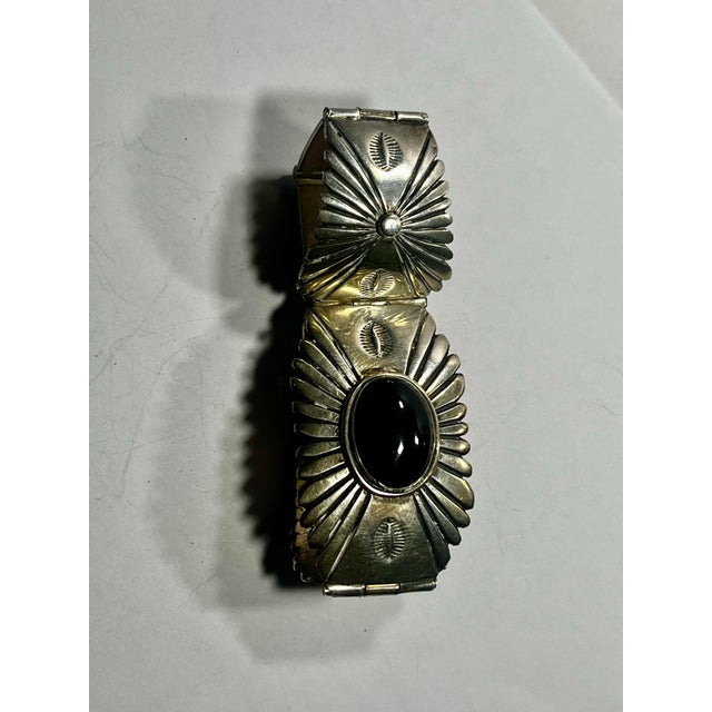 1990s 1990s Native American Sterling Silver and Onyx Bracelet For Sale - Image 5 of 8