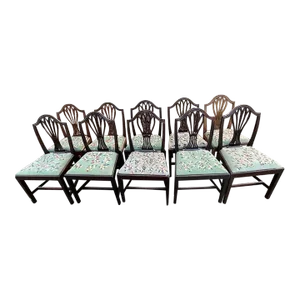 Late 18th Century Georgian Period English Hepplewhite Dining Chairs in Mahogany- Set of 10