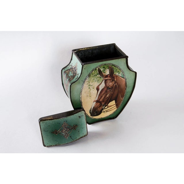 Early 20th Century Co-Operative Wholesale Crumpsall Biscuit Tin For Sale - Image 4 of 9