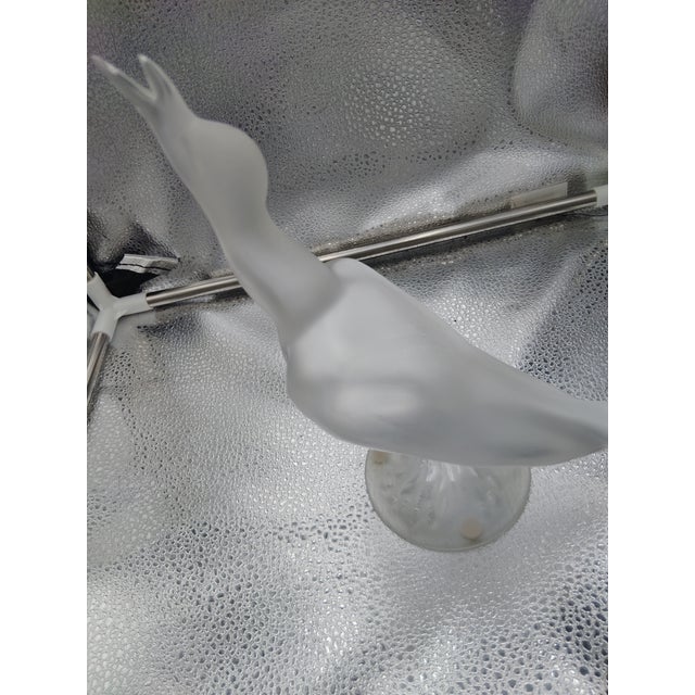 Lalique France Frosted Crystal Figurine, Signed Vintage Seagull. This is a Goeland figurine seagull in satin frosted...