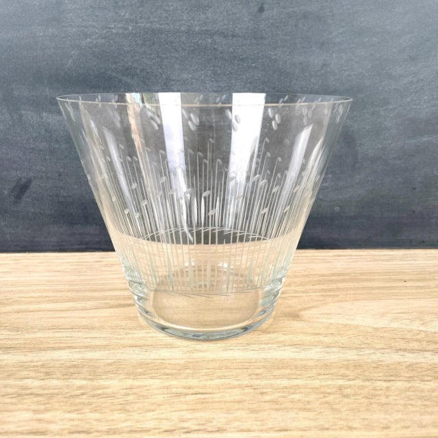 Transparent Nuutajarvi Notsjo Kaj Franck Wheel Cut Vase - Vintage Finland Art Glass For Sale - Image 8 of 8