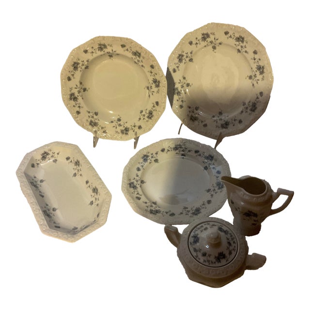 New 1970s Rosenthal Porcelain With Grey Bouque - 73 Pieces Set For Sale